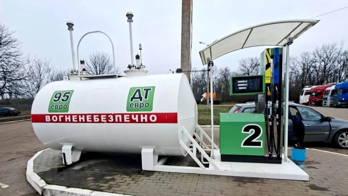 Пересувна АЗС з ємністю для бензину 95 та дизельного пального ДТ